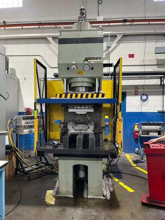 ACCURL HPP x 160T / 16T 176 tons