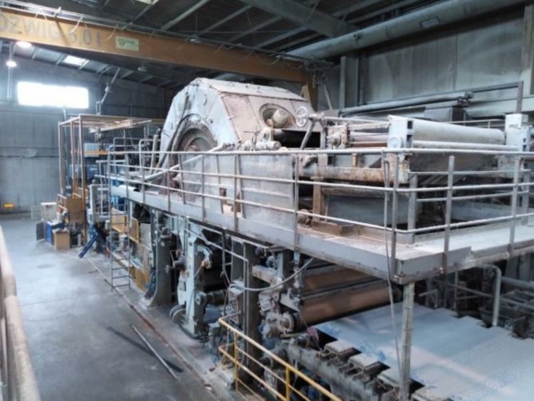 tissue paper machine Incl. waste stock prep 2200 mm/ 2.060 mm net 30~-60 gsm 39 TPD