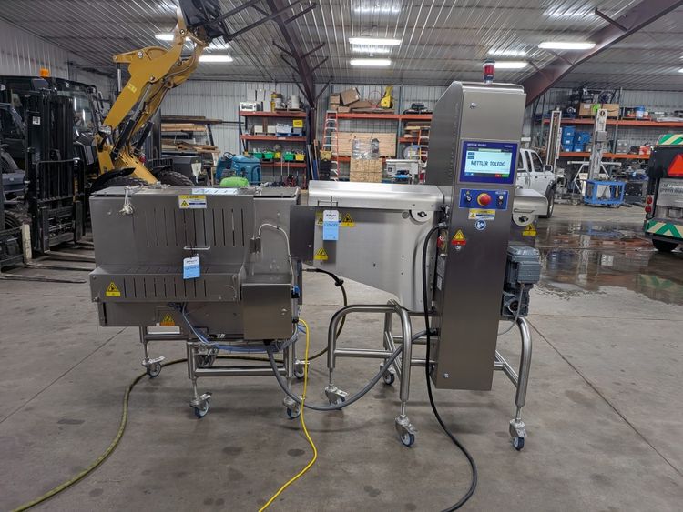 Mettler Toledo X33 X-Ray w/ Retracting Belt Reject