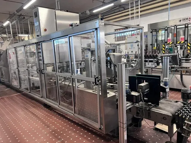 Matrix Isobaric bottling line for glass