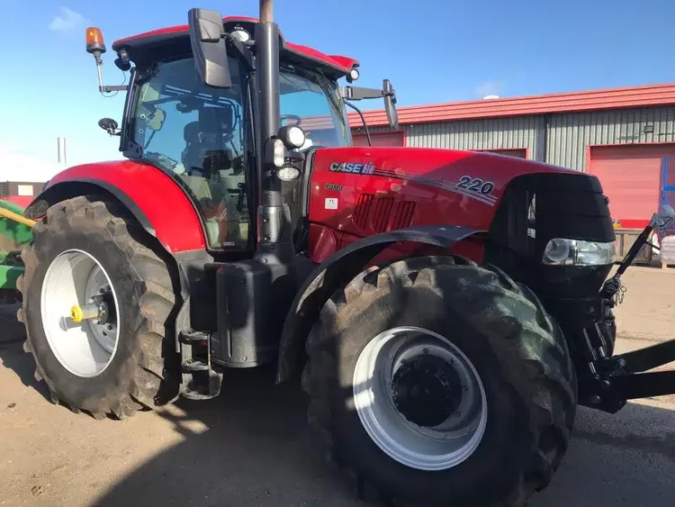 Case 220 Tractor
