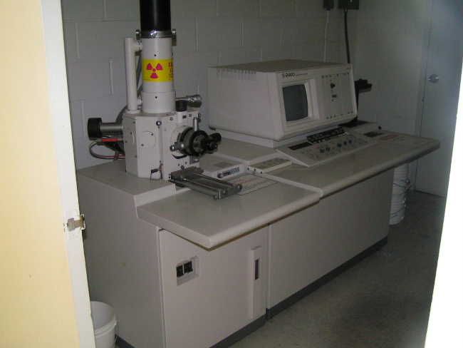 Hitachi S-2400 SEM canning Electron Microscope
