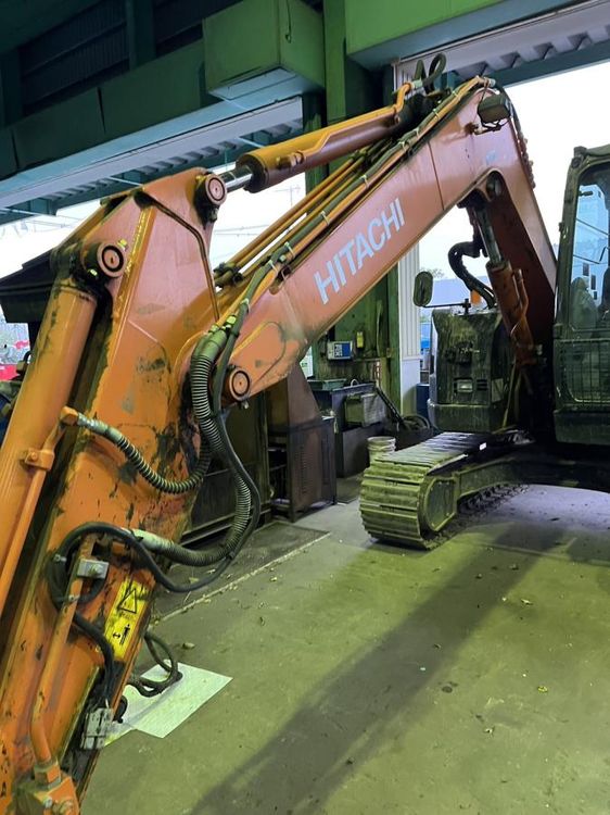 Hitachi ZX75US-5B Tracked Excavator