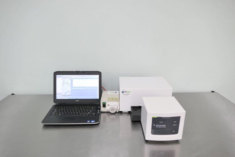2 Agilent Cary UV-Visible Diode Array Spectrophotometer