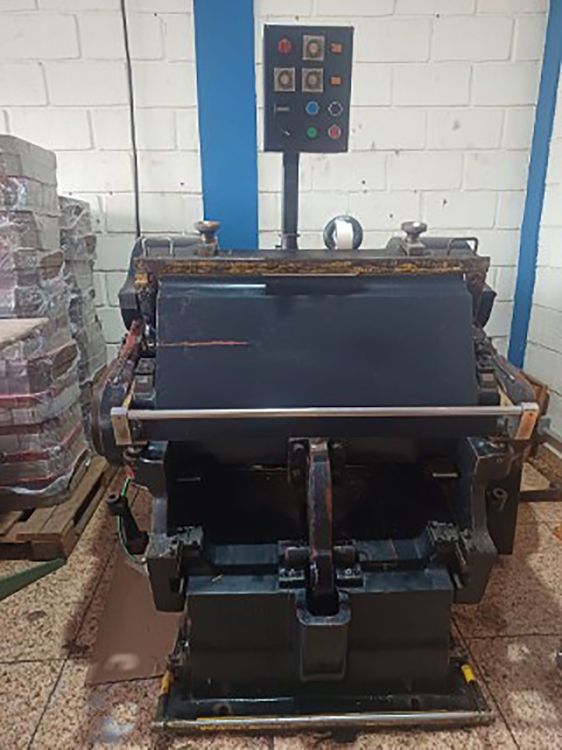 Eterna Manual Die Cutting Machine