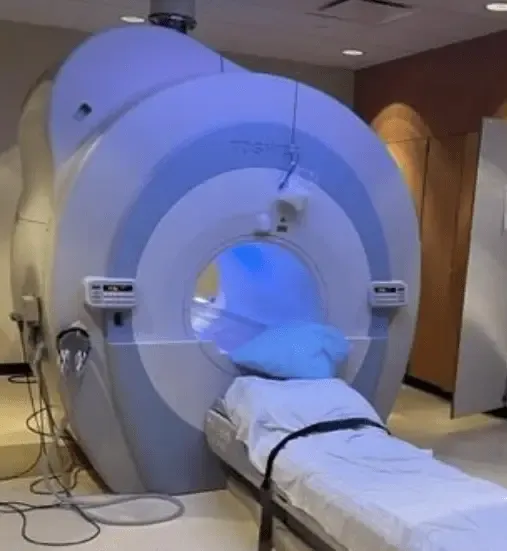 Toshiba Titan MPower MRI System