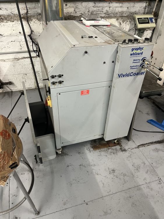 Graphic Whizard Vividcoater XDC 530 Coater Footprint 3′ x 3′