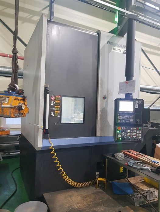 Doosan V8300 Vertical Lathes