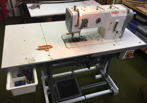 Pfaff 1245 Sewing machines
