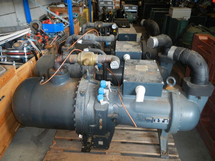 Refcomp 134 – S – 220 – LZ Cooling Capacity: 476 kW