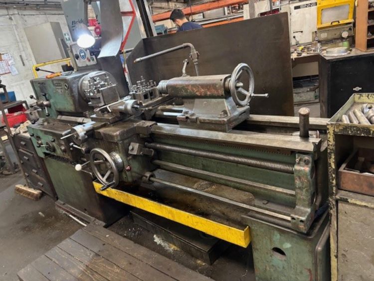 TOS Engine Lathe 2000 RPM SN 40B