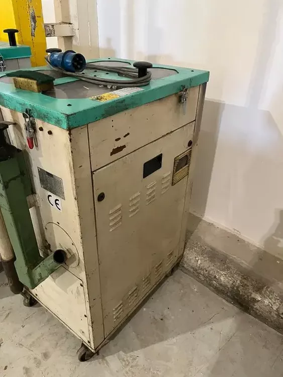 Arburg THERMOLIFT 100-2 Dryer