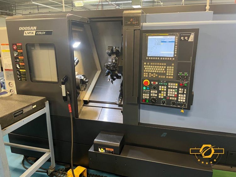 FANUC i CNC CONTROL 45000RPM LYNX 220LSYC