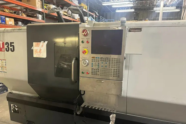 Haas Haas CNC Control 3200 rpm ST-35 3 Axis