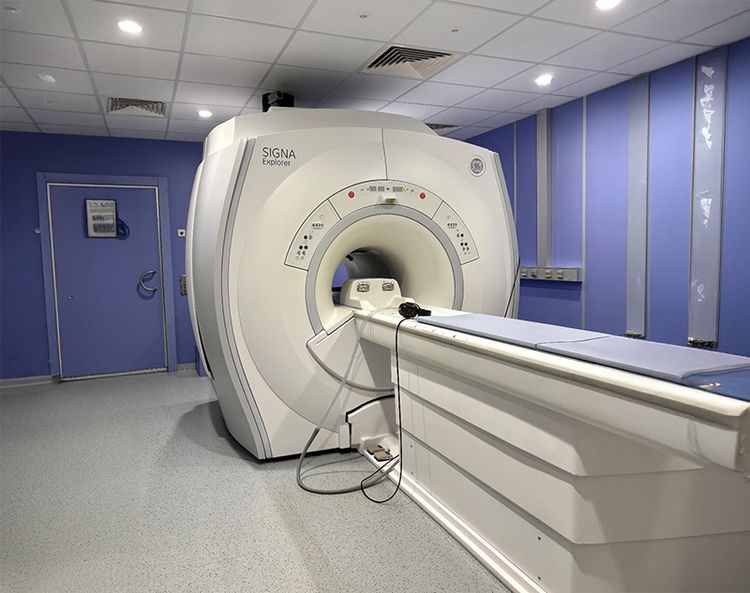 GE Healthcare Explorer 1.5T MRI Scanner