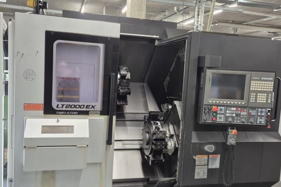 Okuma OSP-P300L Variable Speed LT2000EX 2 Axis