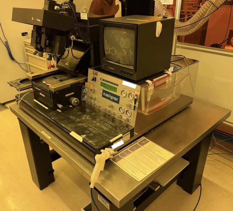 Suss MA6 Mask Aligner