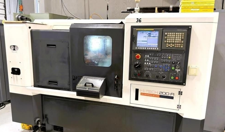 Hwacheon Fanuc 0i-TC CNC 5000 rpm HI-TECH 200A 2 Axis