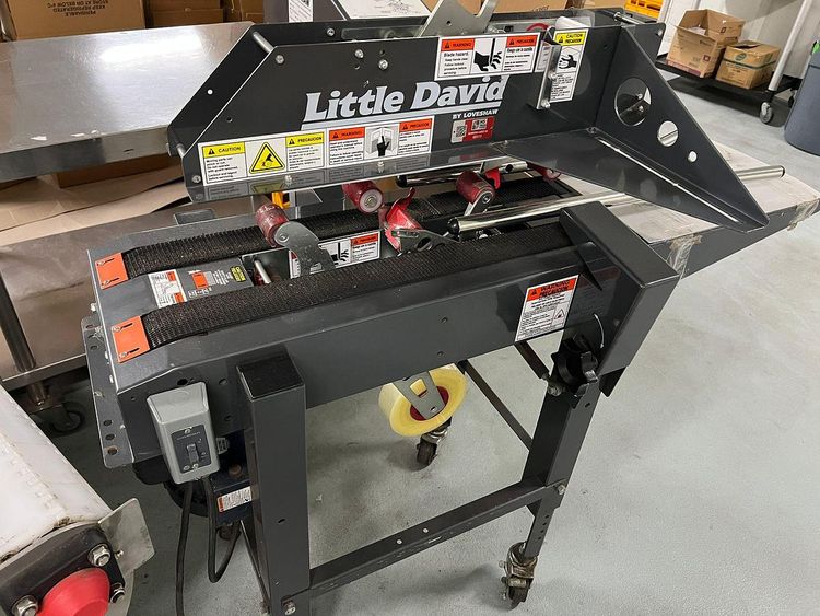 Little David Loveshaw EXC-193SD Carton Sealing Machine