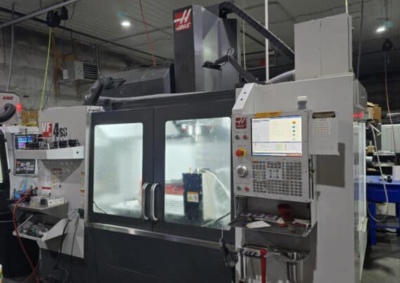 Haas VF-4SS with Rotary 3 Axis