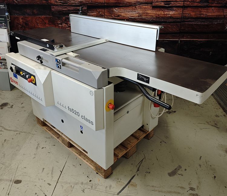SCM FS 520