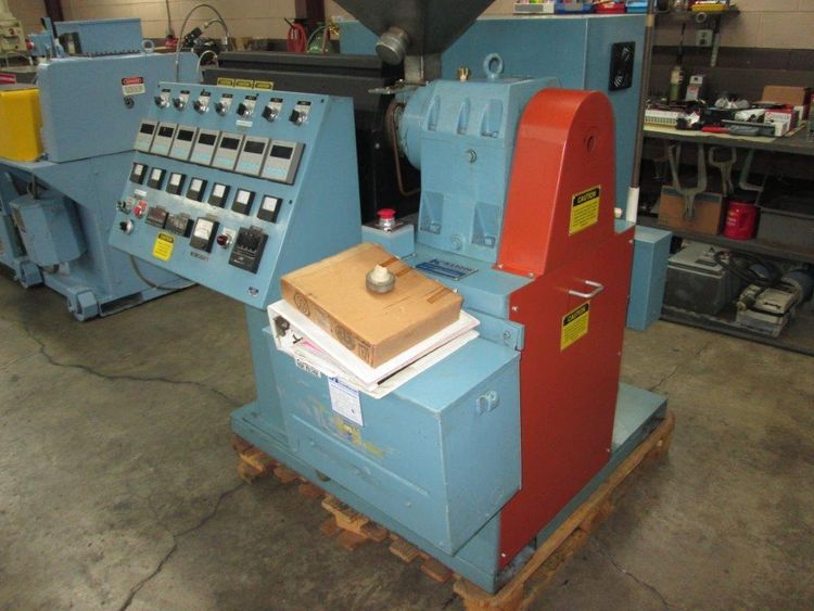 Killion 1 1/2” Extruder