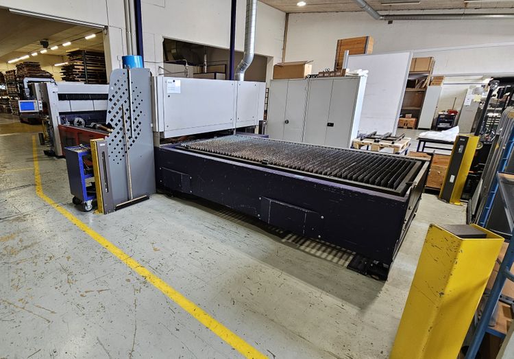 Bystronic BYSTAR 3015   ByVision CNC Control