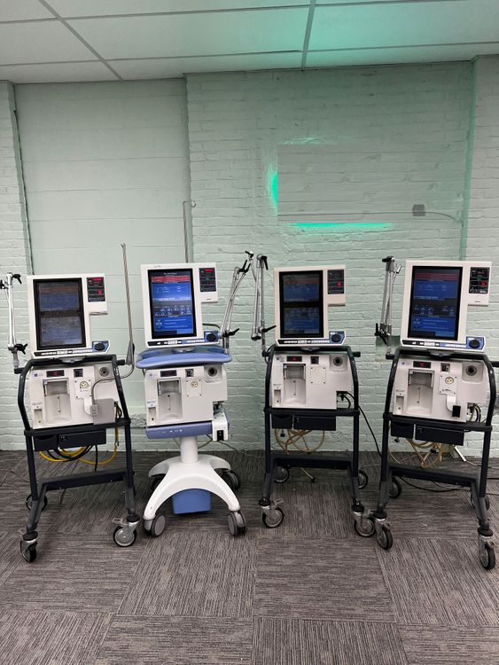 4 Puritan Bennett 840 Ventilators