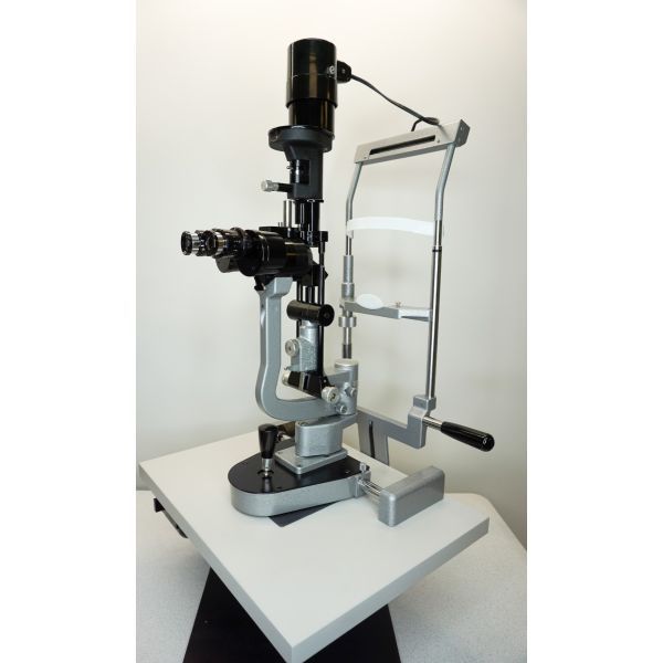 Haag Streit BM 900 Slit Lamp