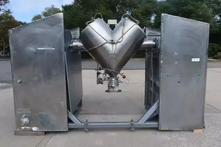 Gemco Twin Shell Vacuum Dryer Blender