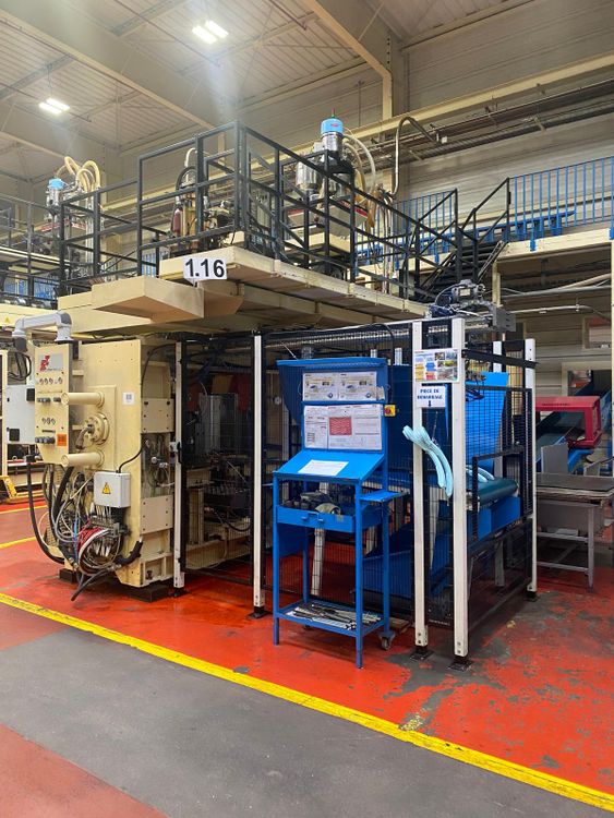 ST 30 Accumulator Head Blow Molding