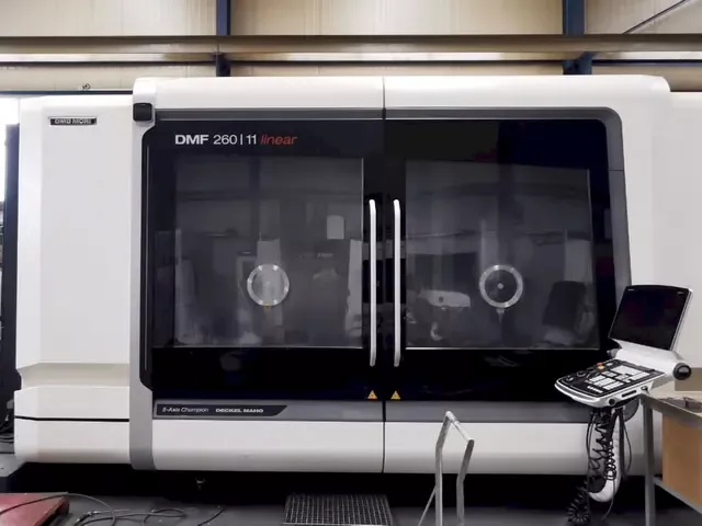 DMG DMF 260-11 Linear 5  Axis