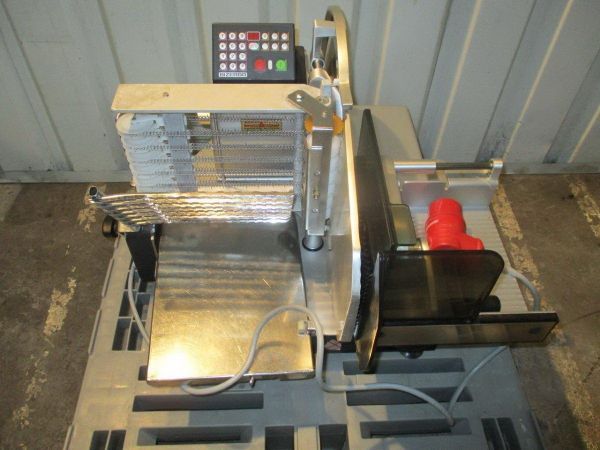 Bizerba VS8A Semi-automated food slicer