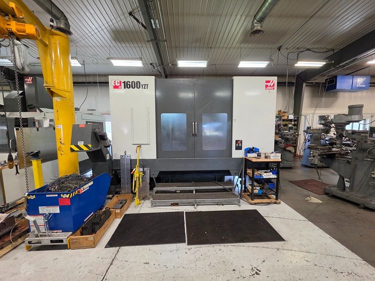 Haas EC-1600YZT 4 Axis
