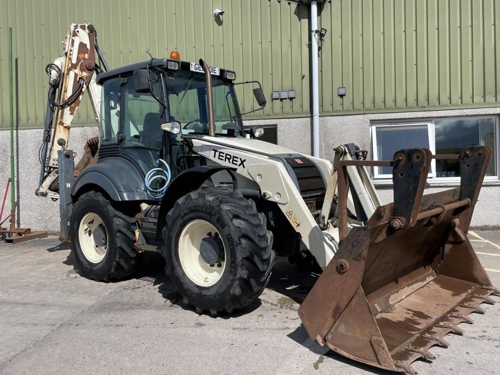 Terex 970 Elite Backhoe Loader