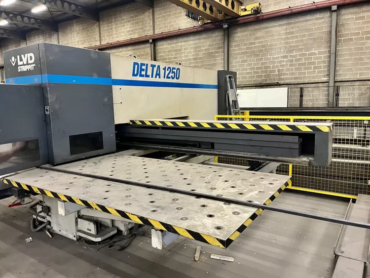 LVD Turret Punch Press DELTA 1250 20t