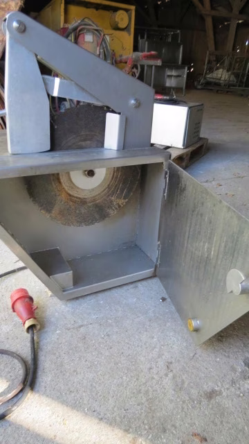 Treif Bone Saw