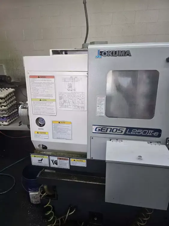 Okuma CNC Control 6,000 RPM GENOS L250IIE 2 Axis