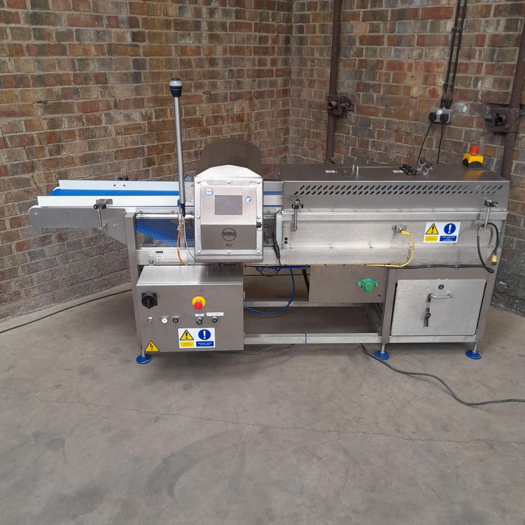 Loma IQ3 Systems Metal Detector