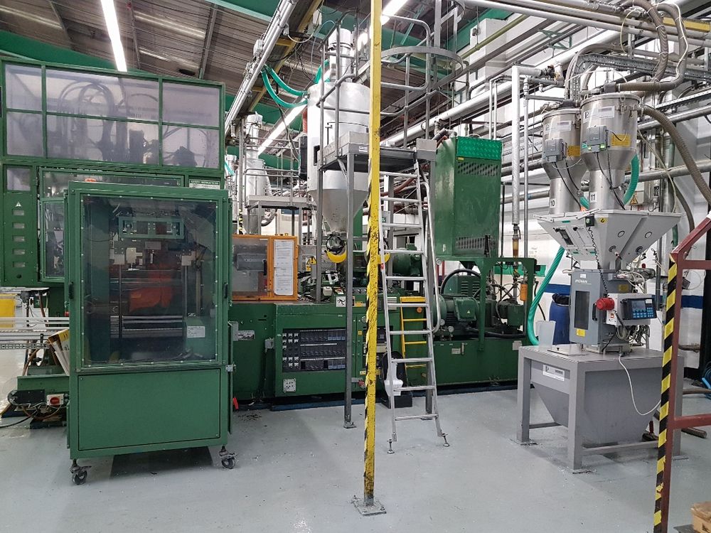 Nissei ASB 250 HS, Injection Stretch Blow Moulding machine