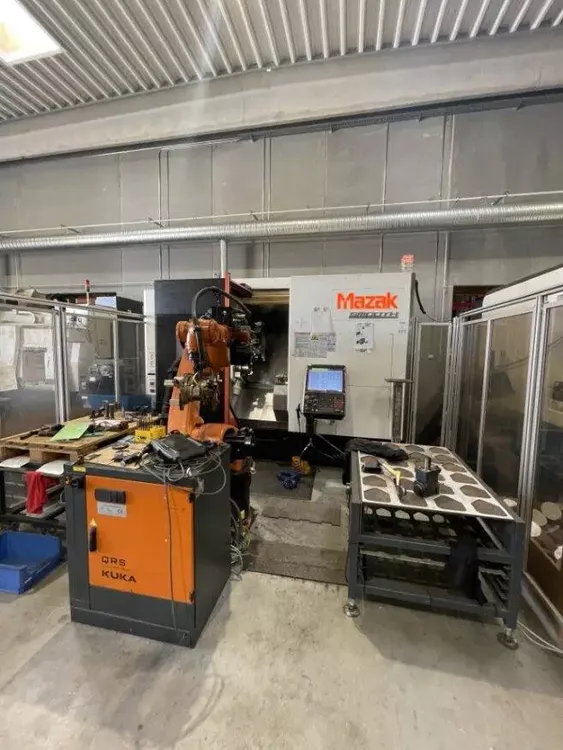 Mazak HQR-250MSY 6 Axis