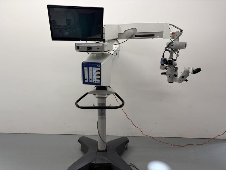 ZEISS OPMI Lumera T  Ophthalmic Surgical Microscope