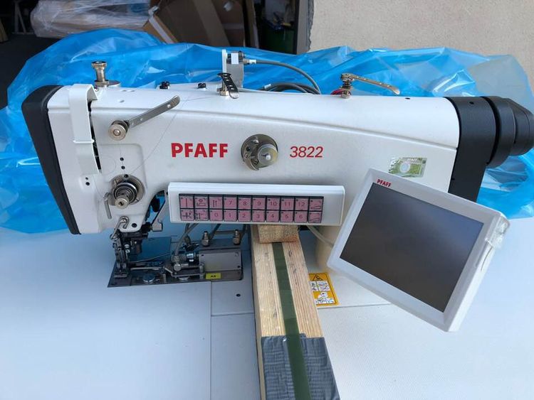 Pfaff 3822-2/4 industrial sewing