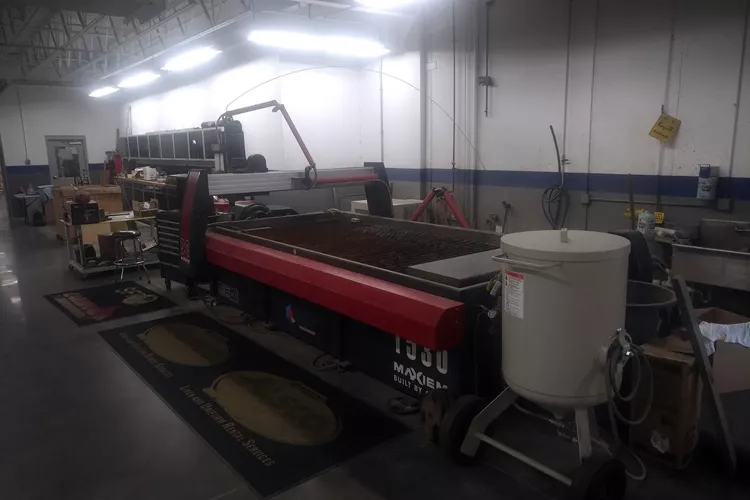 Omax MAXIEM 1530 Waterjet Intelli-Max
