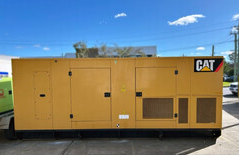 Caterpillar ENCLOSED GENERATOR SET  550 kVA (Standby)