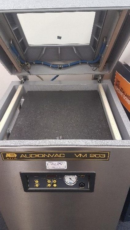 Audion  VM203 Single chamber Pack Machine