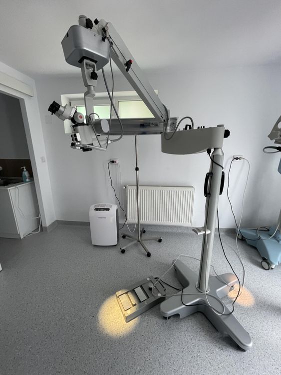 Karl Kaps SOM 62 Surgical Microscope