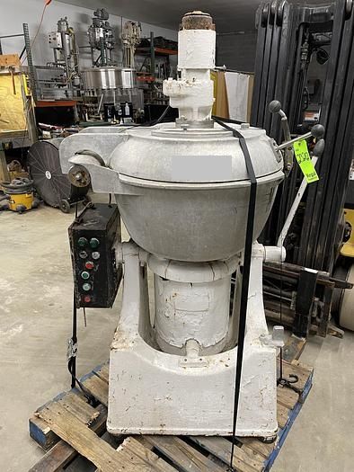 Hobart VCM 130 E2 Vertical Mixer Cutter