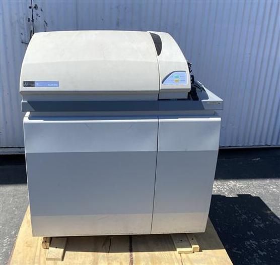 Perkin Elmer Elan 9000 Mass Spectrophotometer