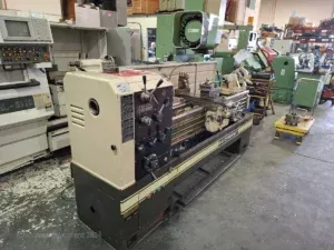 Microcut ENGINE LATHE 1500 rpm 1760 centre lathe